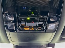 Vehicle Thumb #19