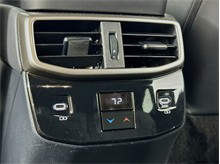 Vehicle Thumb #20