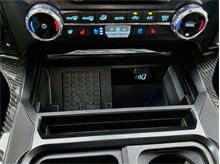 Vehicle Thumb #26