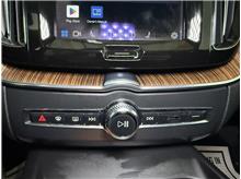Vehicle Thumb #23
