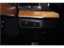 Vehicle Thumb #31