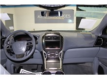 Vehicle Thumb #15