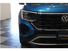 Vehicle Thumb #19