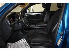Vehicle Thumb #21