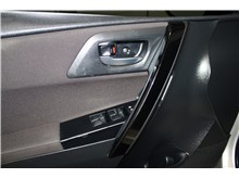 Vehicle Thumb #15