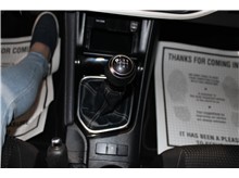 Vehicle Thumb #24