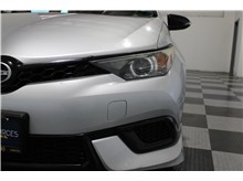 Vehicle Thumb #8