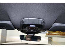 Vehicle Thumb #28