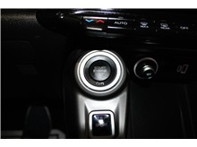 Vehicle Thumb #31
