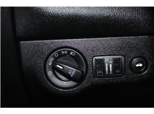 Vehicle Thumb #24