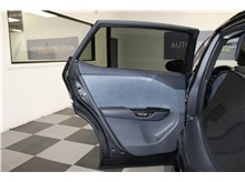 Vehicle Thumb #14