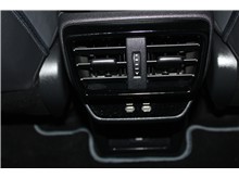 Vehicle Thumb #19