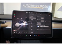 Vehicle Thumb #25
