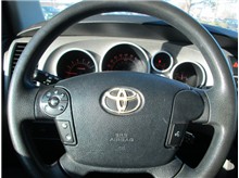 Vehicle Thumb #14