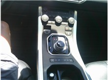 Vehicle Thumb #16