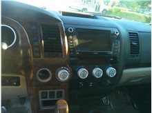 Vehicle Thumb #14