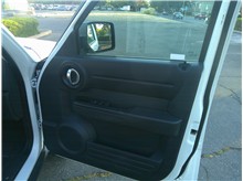 Vehicle Thumb #10