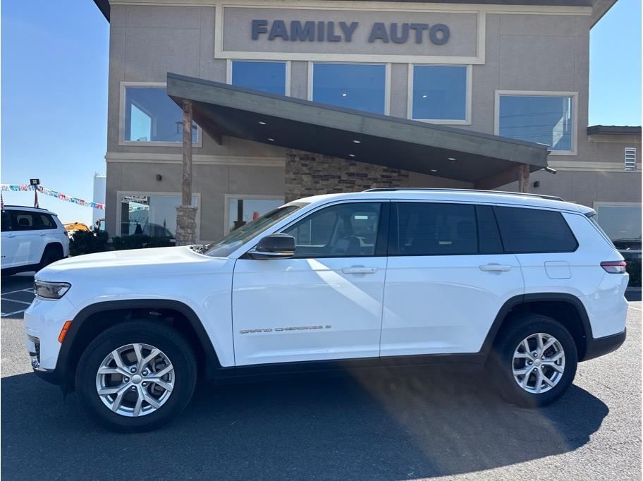 2023 Jeep Grand Cherokee L from Moses Lake Family Auto Center