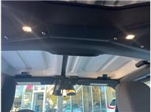 Vehicle Thumb #14