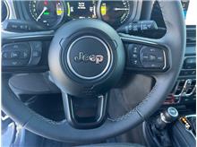 Vehicle Thumb #17