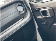 Vehicle Thumb #12