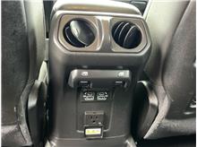 Vehicle Thumb #14