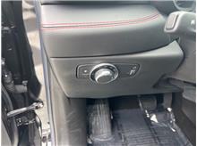 Vehicle Thumb #17