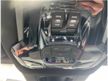 Vehicle Thumb #23