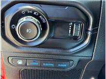 Vehicle Thumb #17
