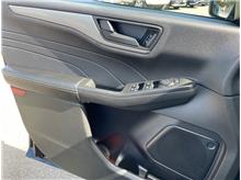 Vehicle Thumb #20