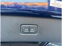 Vehicle Thumb #23