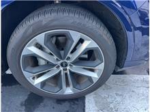 Vehicle Thumb #28