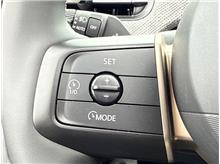 Vehicle Thumb #24