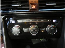 Vehicle Thumb #25