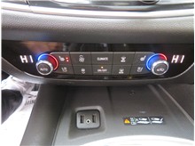 Vehicle Thumb #28