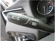 Vehicle Thumb #32