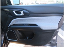 Vehicle Thumb #12