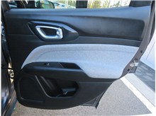 Vehicle Thumb #9