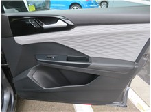 Vehicle Thumb #12