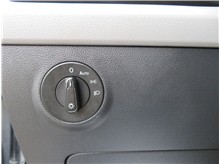 Vehicle Thumb #32