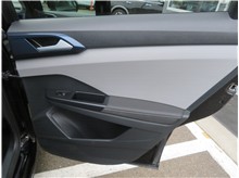Vehicle Thumb #9