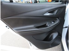 Vehicle Thumb #16