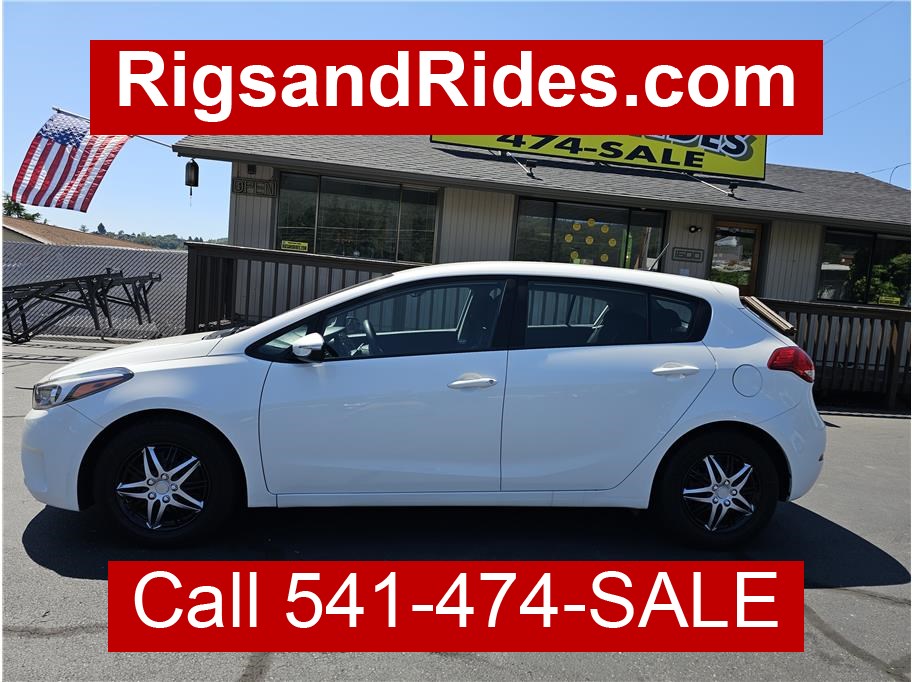 2017 Kia Forte5 from Rigs & Rides