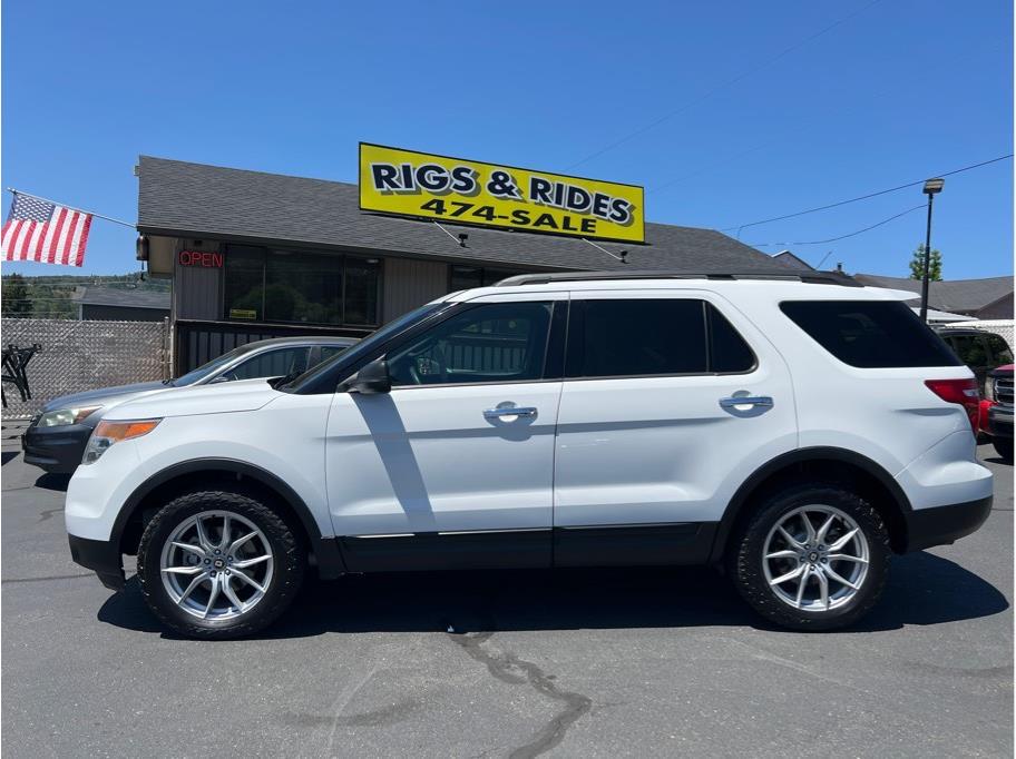 2014 Ford Explorer from Rigs & Rides