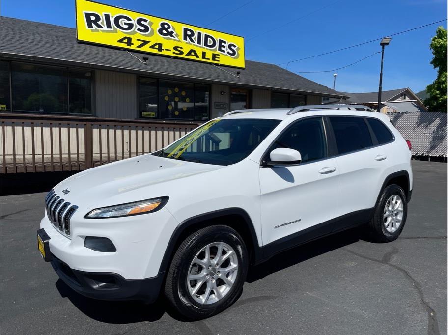 2014 Jeep Cherokee from Rigs & Rides