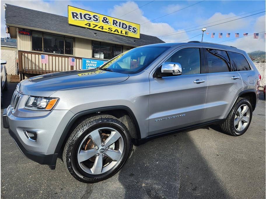 2016 Jeep Grand Cherokee from Rigs & Rides