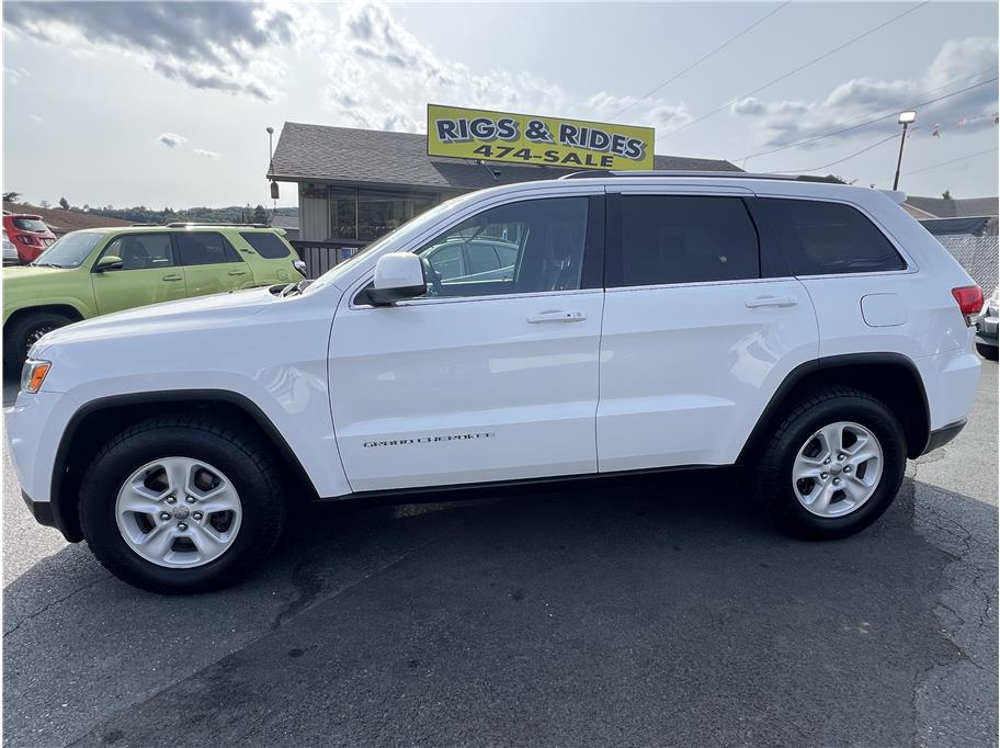 2015 Jeep Grand Cherokee Laredo 4WD's photo