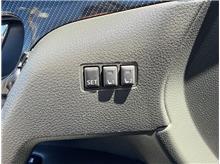Vehicle Thumb #21