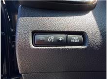 Vehicle Thumb #32