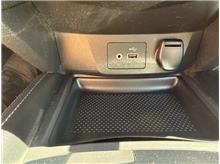 Vehicle Thumb #36